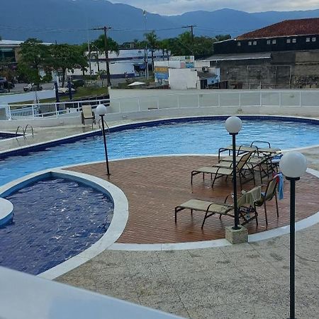 Apartamento Bertioga Centro Bilik gambar